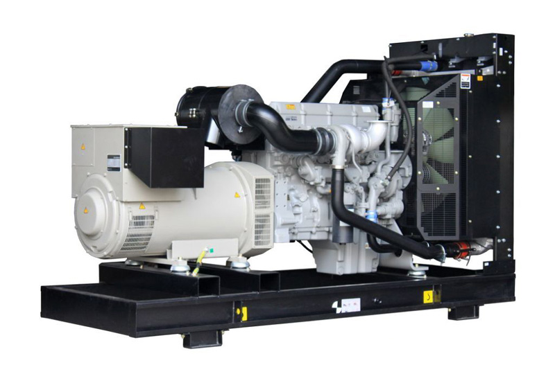 大足柴油发电机组租赁出租机油底壳正确清洗方法