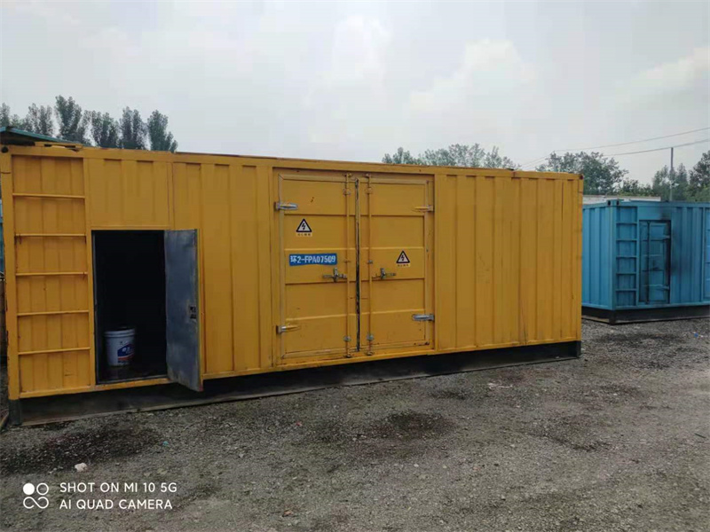 大足200KW柴油发电机组需要配备什么型号的电缆线？