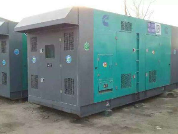 大足合同中关于工期延误的责任如何界定和处理？