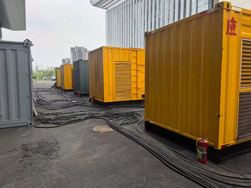 大足不同季节柴油发电机组保养有哪些注意事项？